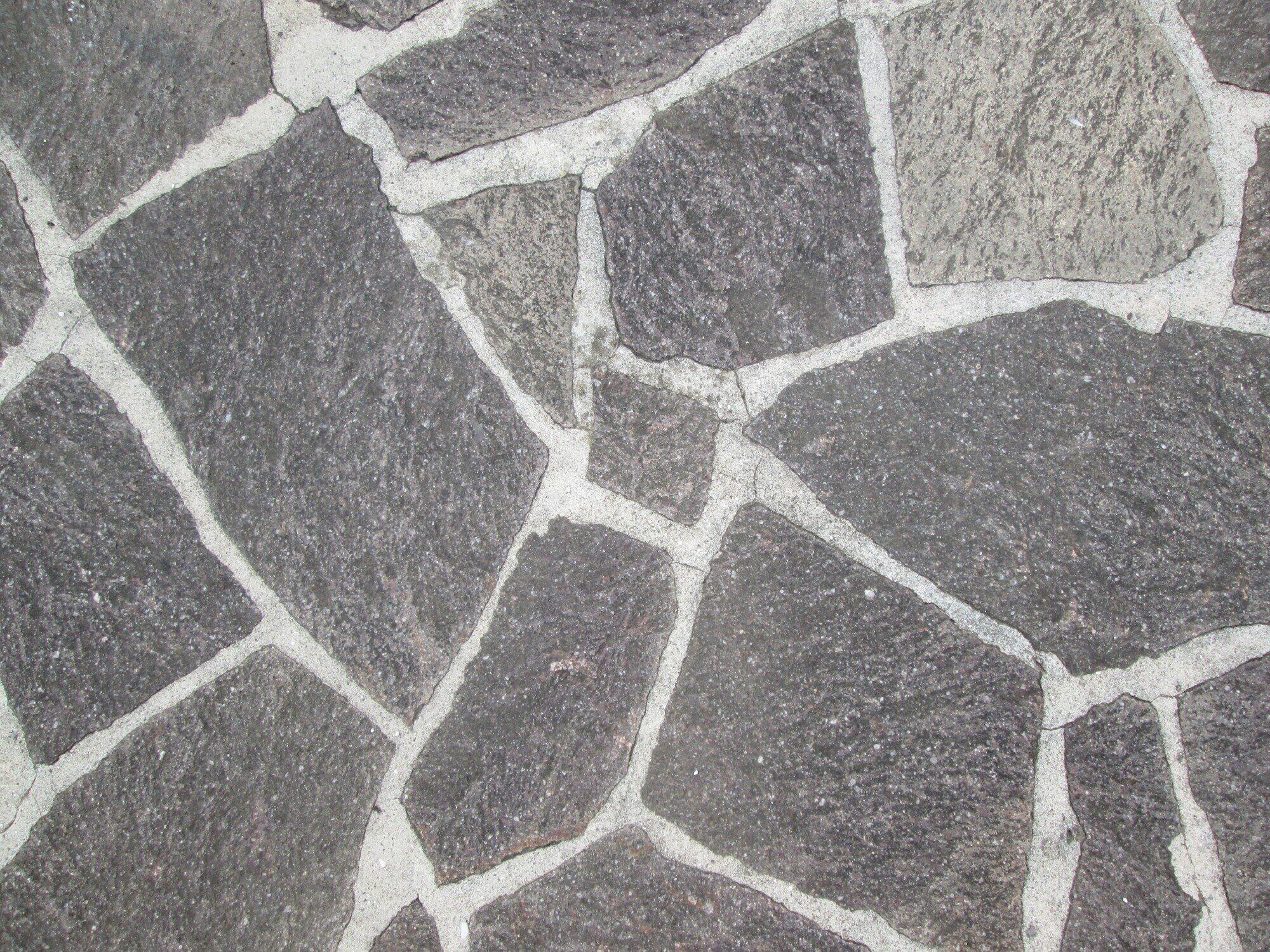Stone Walkways: Choosing the Right Material for the Job