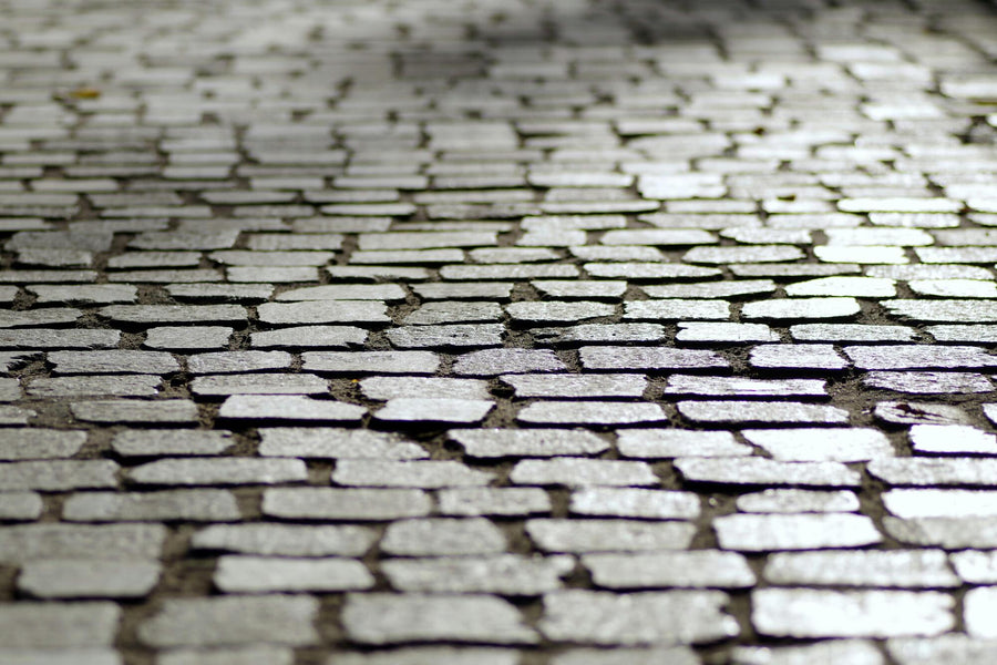 How to Source Reliable Hardscape Supply for Your Projects
